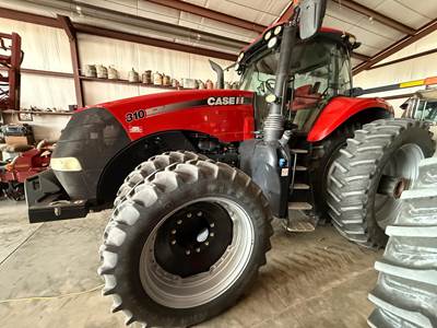 Case IH Magnum 310 Tractor