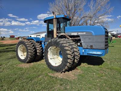New Holland 9682 Tractor