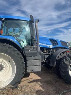 New Holland T8.390 Tractor