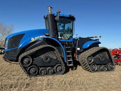 New Holland T9.670 Tractor