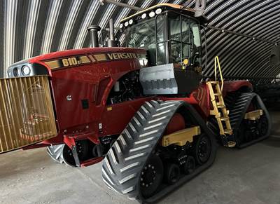 Versatile 610DT Tractor