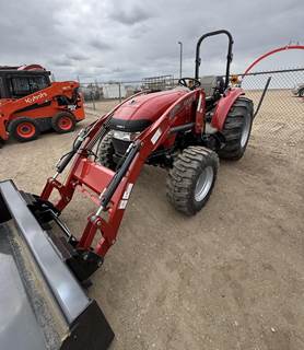 Case IH FARMALL 45C Tractor