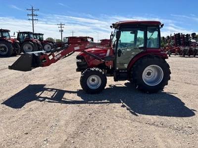 Case IH FARMALL 55C Tractor