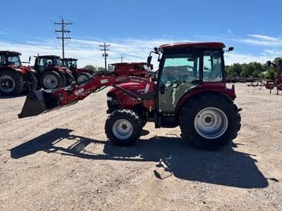 Case IH FARMALL 55C Tractor
