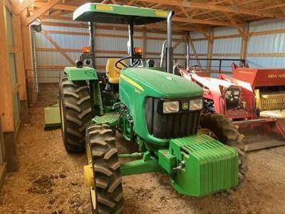 John Deere 5075E Tractor
