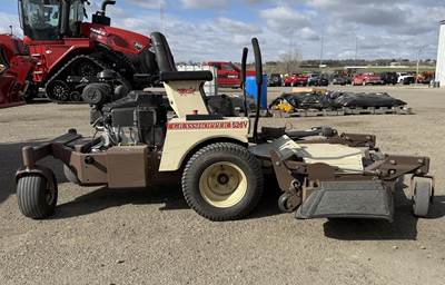 Grasshopper 526V52 Zero Turn Mower