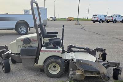 Grasshopper 930D2 Zero Turn Mower