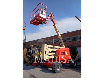 JLG 450AJ Boom Lift