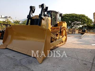 Caterpillar D8-19 Dozer