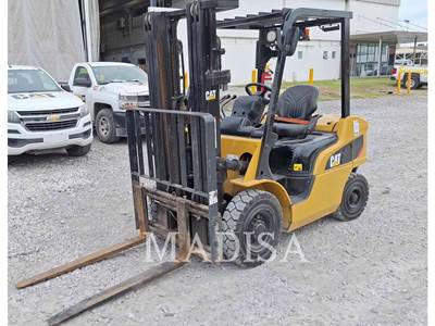 Caterpillar DP25NM5 Forklift