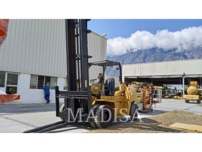 Caterpillar DP70NM Forklift