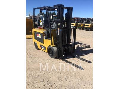 Caterpillar EC25LN2 Forklift