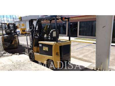 Caterpillar EC25LN2 Forklift