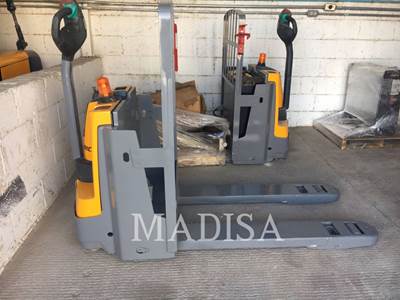 Caterpillar EJE120E Forklift