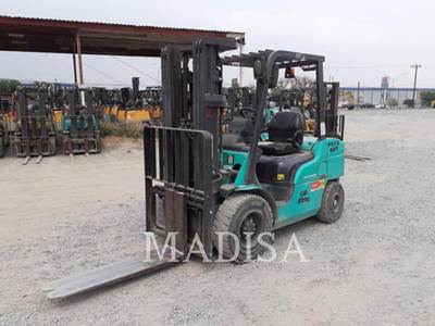Caterpillar FD30NM5 Forklift
