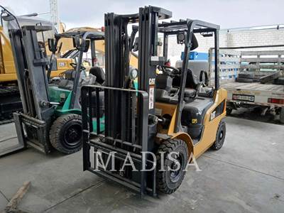 Caterpillar GP25N Forklift