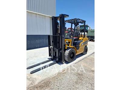 Caterpillar GP30N5 Forklift