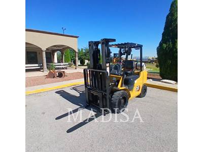 Caterpillar GP30N5-LE Forklift