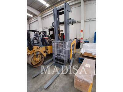 Jungheinrich ETR 235 Forklift