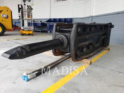 Caterpillar B35 Hammer