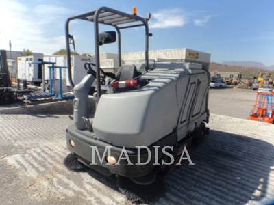 ADVANCE (NILFISK) SC8000 LPG Sweeper