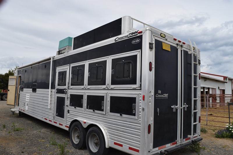 2005 Cimarron Norstar 4 Horse Trailer With Custom Living Quarters For