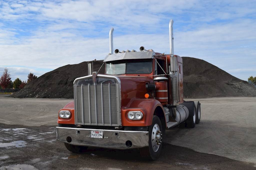 1977 Kenworth W900A Sleeper Semi Truck For Sale Rewdmond, OR