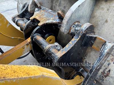 Caterpillar FC966 Coupler