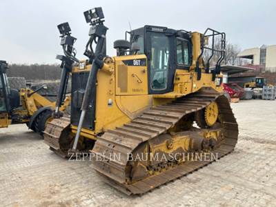 Caterpillar D6T Dozer