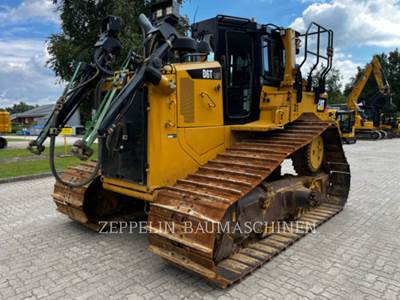 Caterpillar D6T Dozer