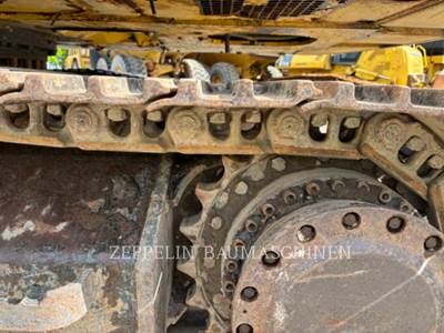 Caterpillar 320 Excavator