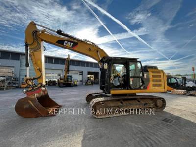 Caterpillar 320FL Excavator