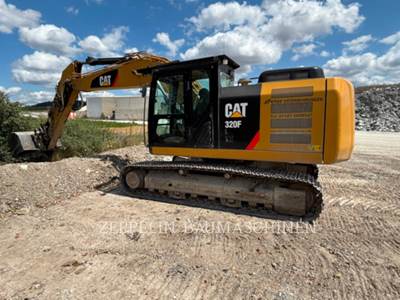 Caterpillar 320FL Excavator