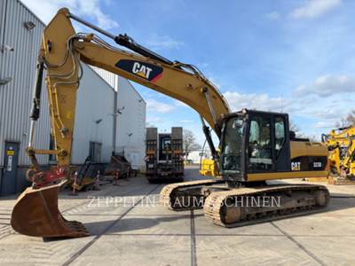 Caterpillar 323DL Excavator