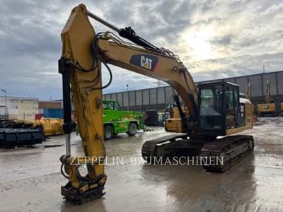 Caterpillar 323FL Excavator