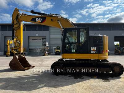 Caterpillar 325FL Excavator