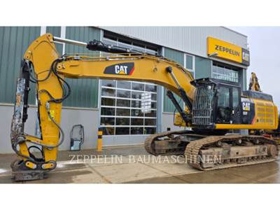 Caterpillar 352-07A Excavator