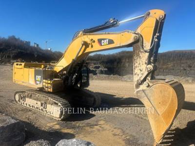 Caterpillar 390FL Excavator