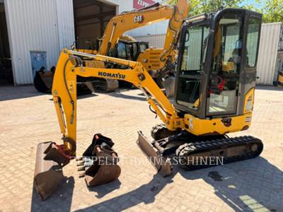 Komatsu PC16R Excavator