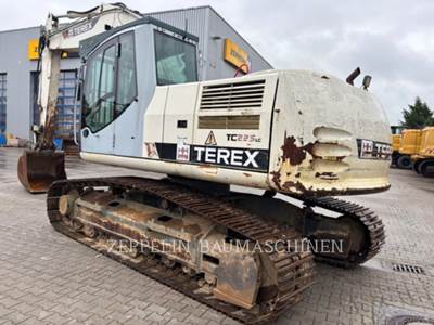 Terex TC225LC Excavator