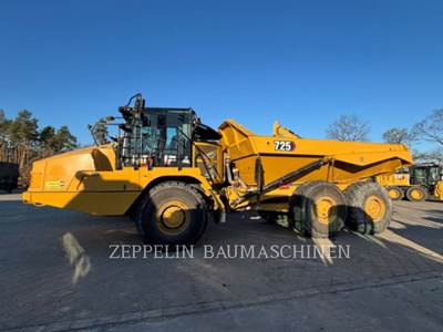 Caterpillar 725-04A Off-Highway Truck