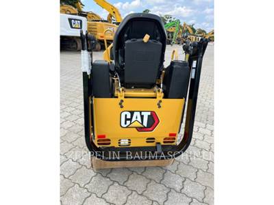 Caterpillar CB1.7 Tandem Vibratory Roller
