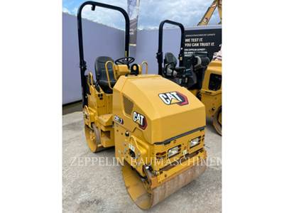Caterpillar CB1.7 Tandem Vibratory Roller