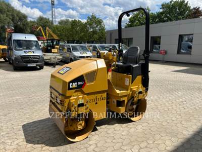 Caterpillar CB1.7 Tandem Vibratory Roller