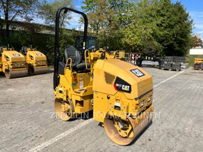 Caterpillar CB1.7 Tandem Vibratory Roller