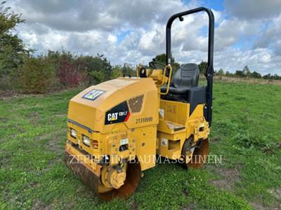 Caterpillar CB1.7 Tandem Vibratory Roller