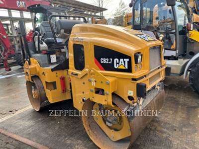 Caterpillar CB2.7 Smooth Drum Roller Compactor
