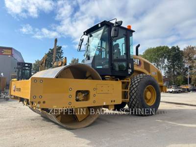 Caterpillar CS13 Smooth Drum Roller Compactor