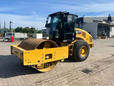 Caterpillar CS66B Smooth Drum Roller Compactor