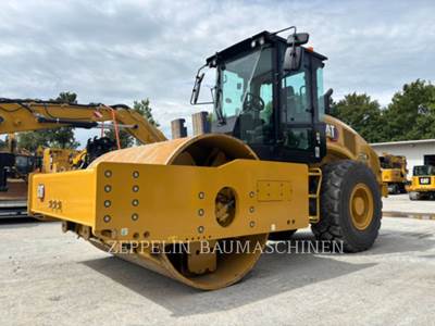 Caterpillar CS74B Smooth Drum Roller Compactor